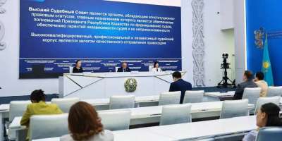 Colman Domingo and Jude Law at amfAR’s Venice Gala