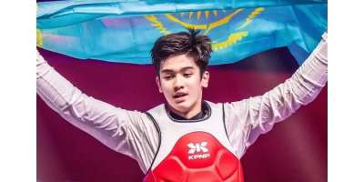 Colman Domingo and Jude Law at amfAR’s Venice Gala