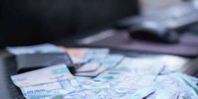 Colman Domingo and Jude Law at amfAR’s Venice Gala