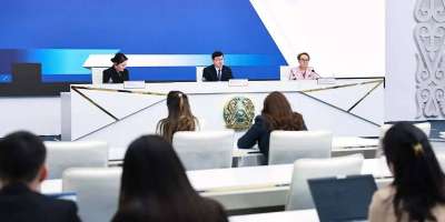Colman Domingo and Jude Law at amfAR’s Venice Gala