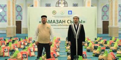 Colman Domingo and Jude Law at amfAR’s Venice Gala