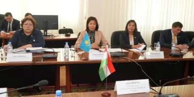 Colman Domingo and Jude Law at amfAR’s Venice Gala