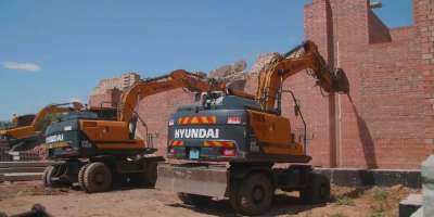 Colman Domingo and Jude Law at amfAR’s Venice Gala