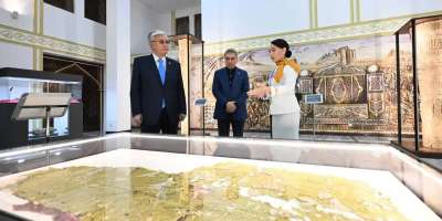 Colman Domingo and Jude Law at amfAR’s Venice Gala