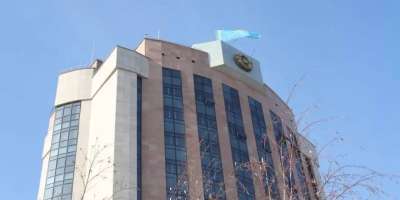 Colman Domingo and Jude Law at amfAR’s Venice Gala