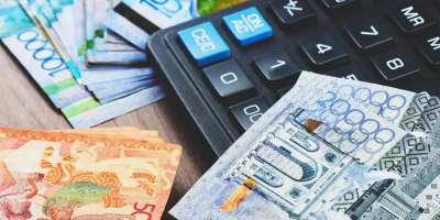 Colman Domingo and Jude Law at amfAR’s Venice Gala