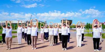 Colman Domingo and Jude Law at amfAR’s Venice Gala
