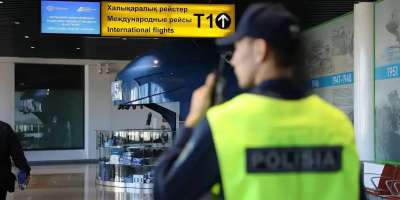 Colman Domingo and Jude Law at amfAR’s Venice Gala