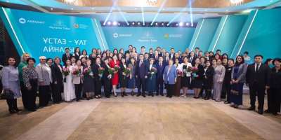 Colman Domingo and Jude Law at amfAR’s Venice Gala