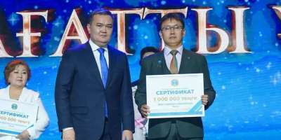 Colman Domingo and Jude Law at amfAR’s Venice Gala