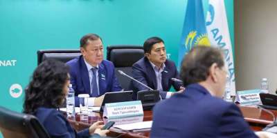 Colman Domingo and Jude Law at amfAR’s Venice Gala