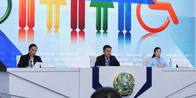 Colman Domingo and Jude Law at amfAR’s Venice Gala