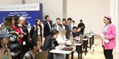 Colman Domingo and Jude Law at amfAR’s Venice Gala