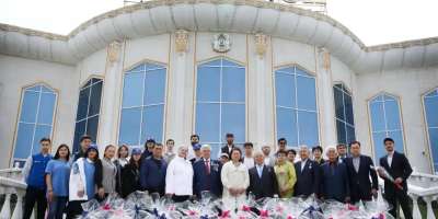 Colman Domingo and Jude Law at amfAR’s Venice Gala