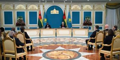 Colman Domingo and Jude Law at amfAR’s Venice Gala