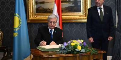 Colman Domingo and Jude Law at amfAR’s Venice Gala