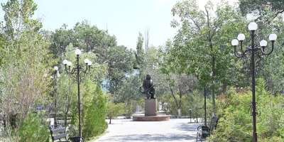 Colman Domingo and Jude Law at amfAR’s Venice Gala