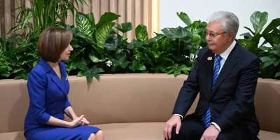 Colman Domingo and Jude Law at amfAR’s Venice Gala