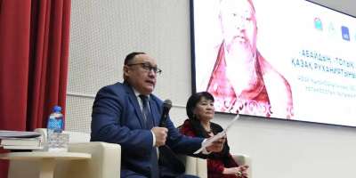 Colman Domingo and Jude Law at amfAR’s Venice Gala