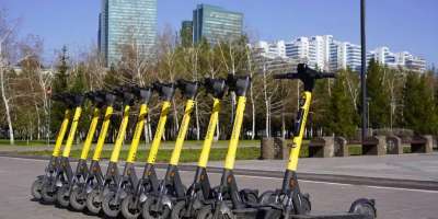 Colman Domingo and Jude Law at amfAR’s Venice Gala