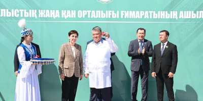 Colman Domingo and Jude Law at amfAR’s Venice Gala
