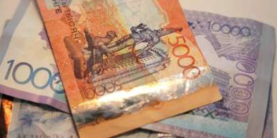 Colman Domingo and Jude Law at amfAR’s Venice Gala