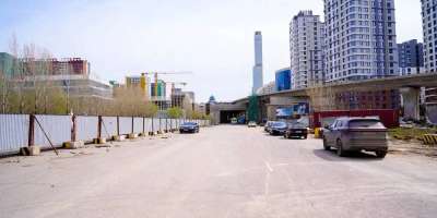 Colman Domingo and Jude Law at amfAR’s Venice Gala