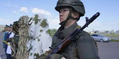 Colman Domingo and Jude Law at amfAR’s Venice Gala