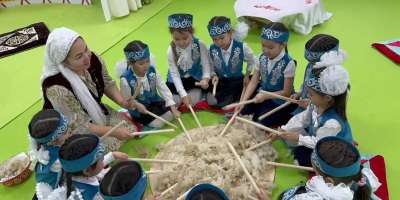 Colman Domingo and Jude Law at amfAR’s Venice Gala