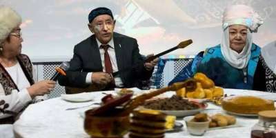 Colman Domingo and Jude Law at amfAR’s Venice Gala