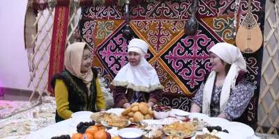 Colman Domingo and Jude Law at amfAR’s Venice Gala