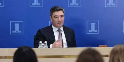 Colman Domingo and Jude Law at amfAR’s Venice Gala