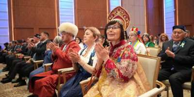 Colman Domingo and Jude Law at amfAR’s Venice Gala