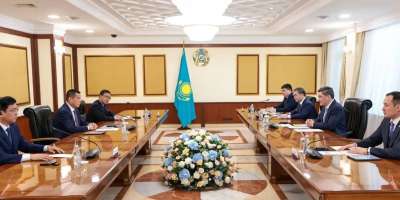 Colman Domingo and Jude Law at amfAR’s Venice Gala