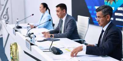 Colman Domingo and Jude Law at amfAR’s Venice Gala