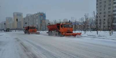 Colman Domingo and Jude Law at amfAR’s Venice Gala