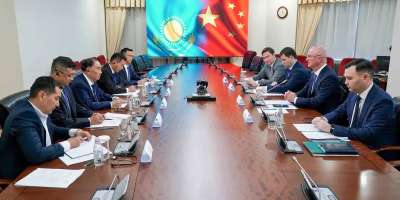 Colman Domingo and Jude Law at amfAR’s Venice Gala
