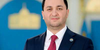 Colman Domingo and Jude Law at amfAR’s Venice Gala