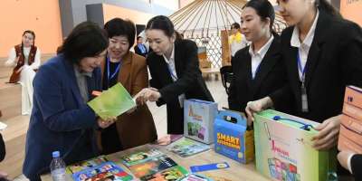 Colman Domingo and Jude Law at amfAR’s Venice Gala