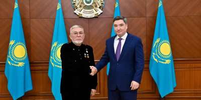 Colman Domingo and Jude Law at amfAR’s Venice Gala
