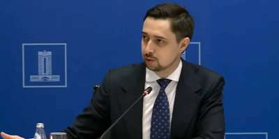 Colman Domingo and Jude Law at amfAR’s Venice Gala