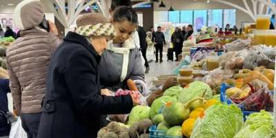 Colman Domingo and Jude Law at amfAR’s Venice Gala
