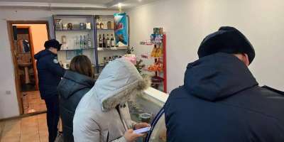 Colman Domingo and Jude Law at amfAR’s Venice Gala