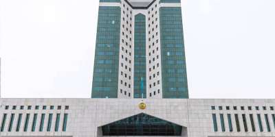 Colman Domingo and Jude Law at amfAR’s Venice Gala