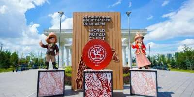 Colman Domingo and Jude Law at amfAR’s Venice Gala