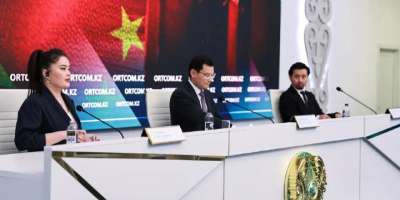 Colman Domingo and Jude Law at amfAR’s Venice Gala