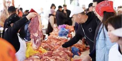 Colman Domingo and Jude Law at amfAR’s Venice Gala