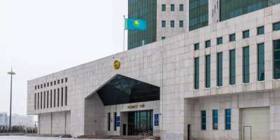 Colman Domingo and Jude Law at amfAR’s Venice Gala