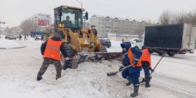 Colman Domingo and Jude Law at amfAR’s Venice Gala