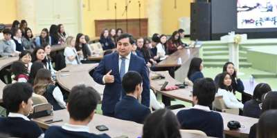 Colman Domingo and Jude Law at amfAR’s Venice Gala
